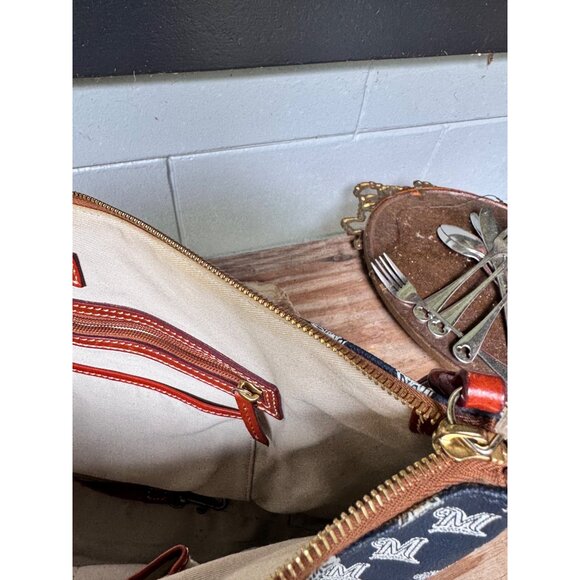 Dooney & Bourke Tote Milwaukee Brewers Ashton Logo Purse Brown Leather Straps - Picture 8 of 12